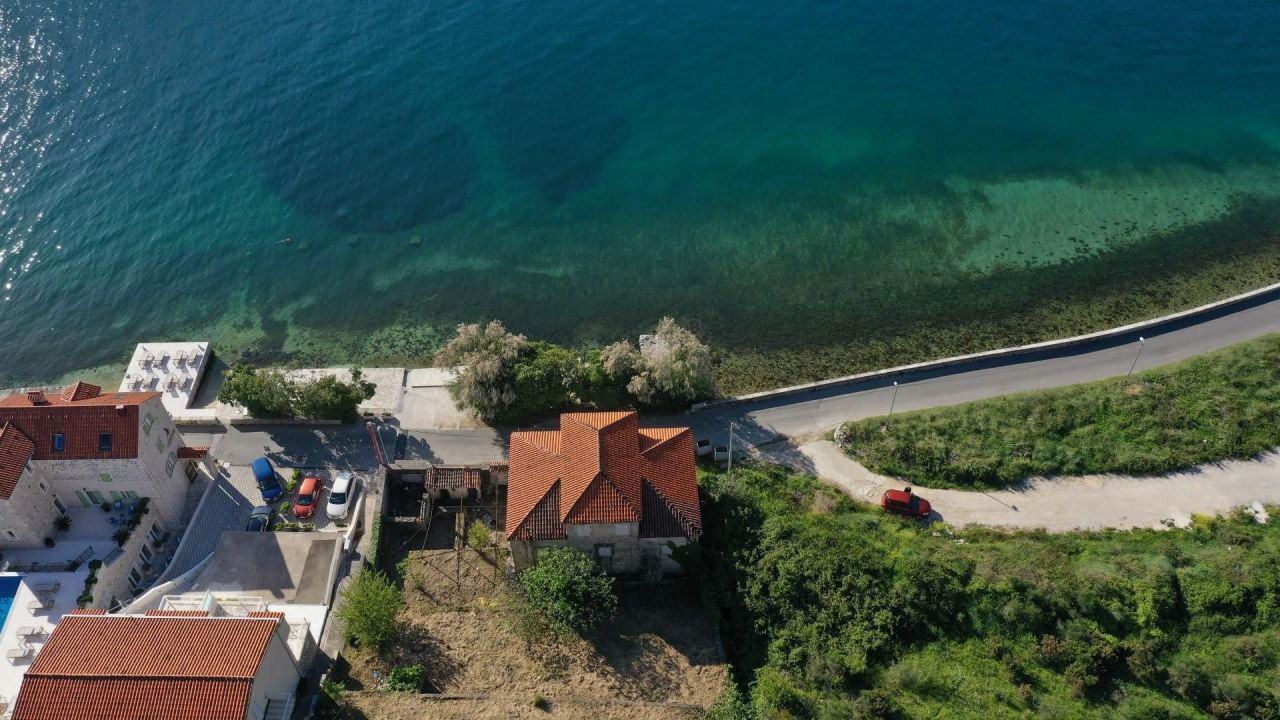Casa a Perzagno, Montenegro, 300 m² - foto 4