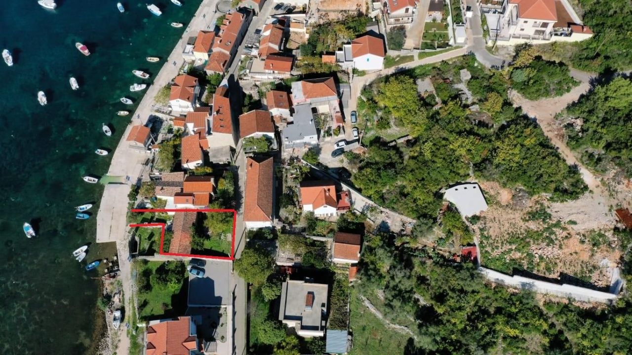 Land in Bigova, Montenegro - picture 4