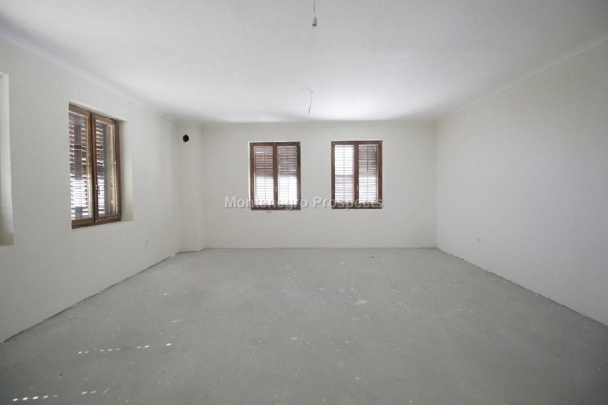 Maison au Bar, Monténégro, 1 010 m² - image 4