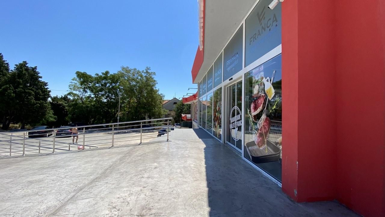 Oficina en Sutomore, Montenegro, 600 m² - imagen 4