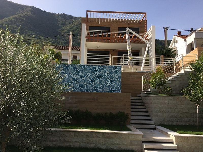 Maison à Stoliv, Monténégro, 371 m² - image 4