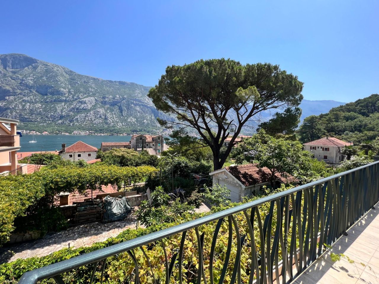 House in Prcanj, Montenegro, 170 m² - picture 5