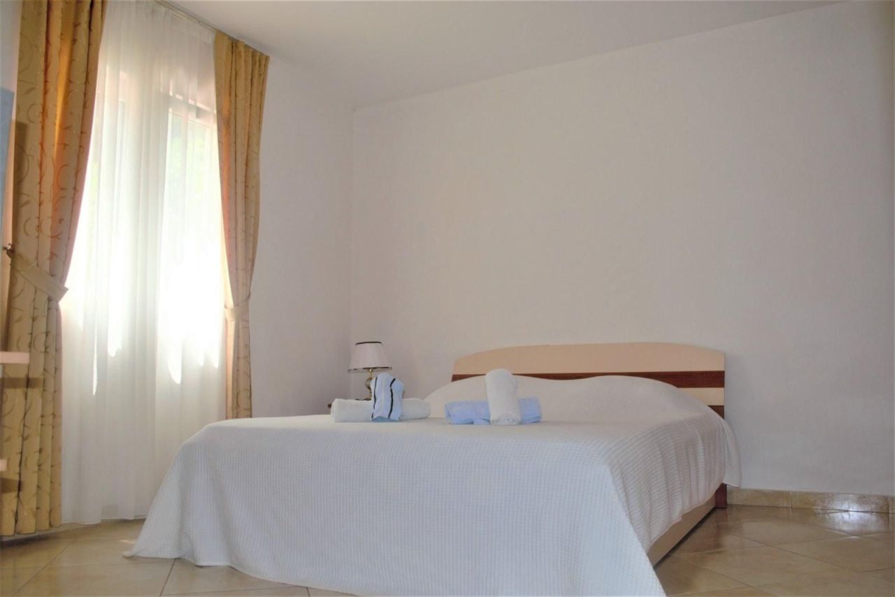 Maison à Stoliv, Monténégro, 384 m² - image 4