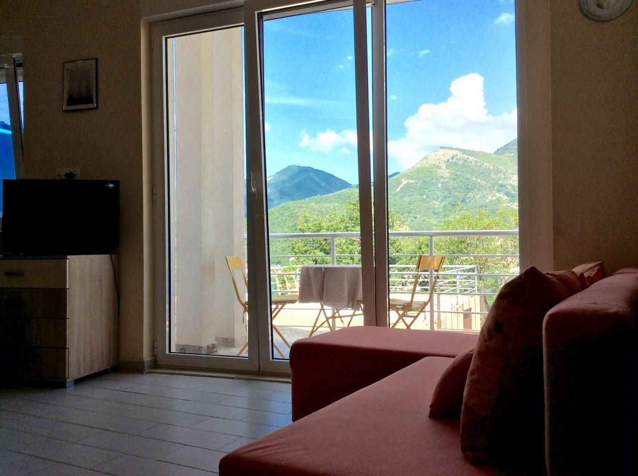 Maison à Tivat, Monténégro, 247 m² - image 5