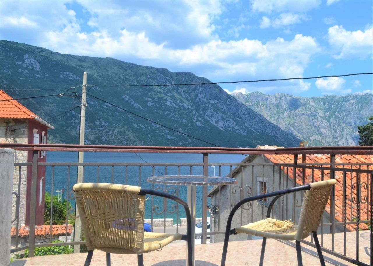 Maison à Stoliv, Monténégro, 384 m² - image 5