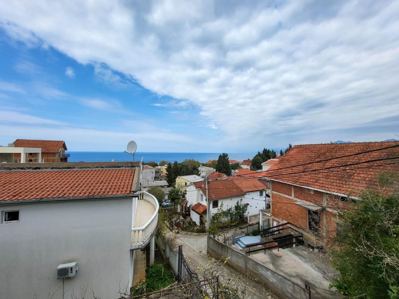 Haus in Utjeha, Montenegro, 90 m² - Foto 6