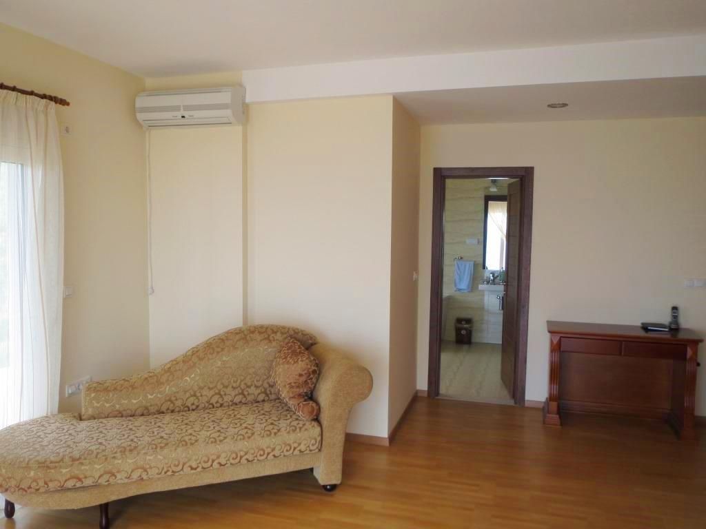 Maison à Ulcinj, Monténégro, 900 m² - image 6