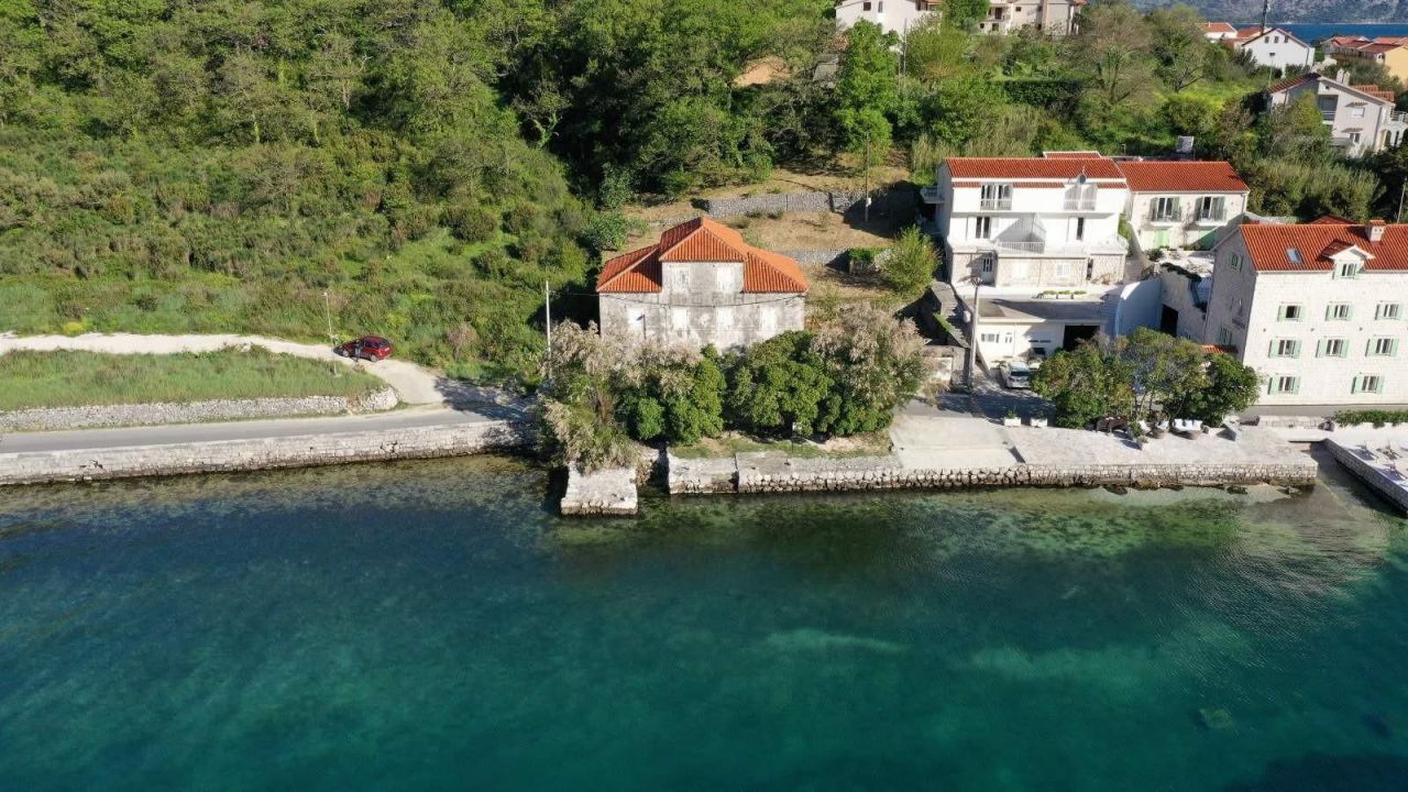 Casa a Perzagno, Montenegro, 300 m² - foto 7