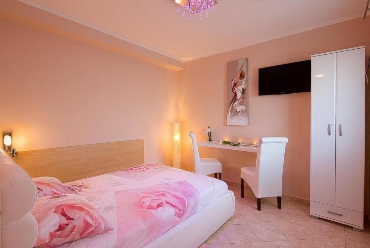 Hotel in Budva, Montenegro, 840 m² - picture 7