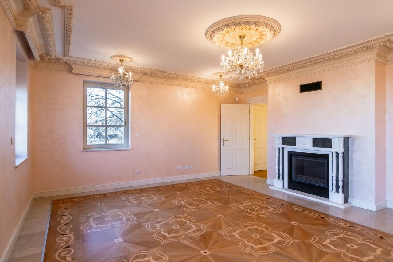 Villa in Budapest, Hungary, 580 m² - picture 14