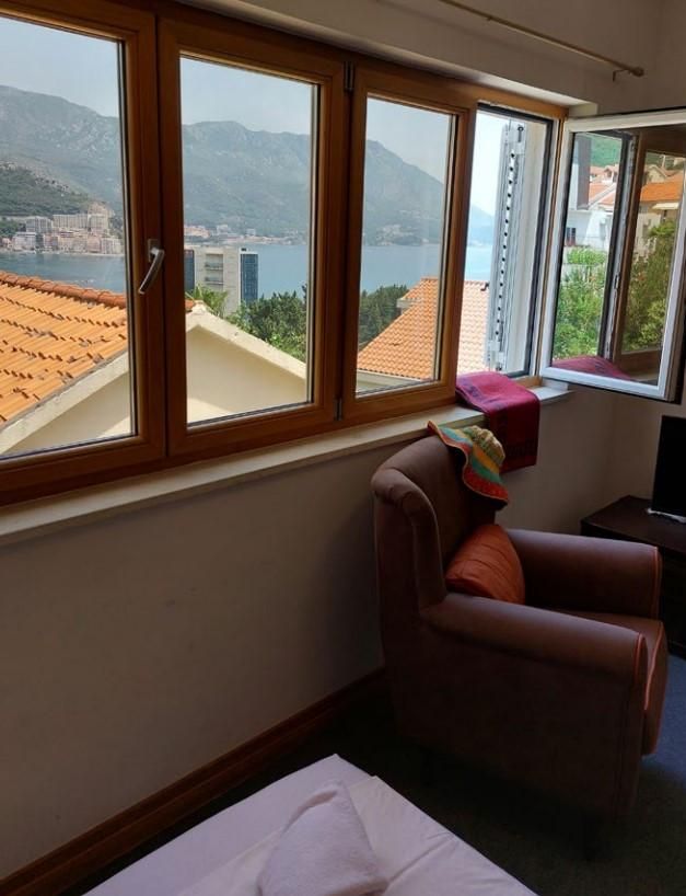 Haus in Becici, Montenegro, 452 m² - Foto 6