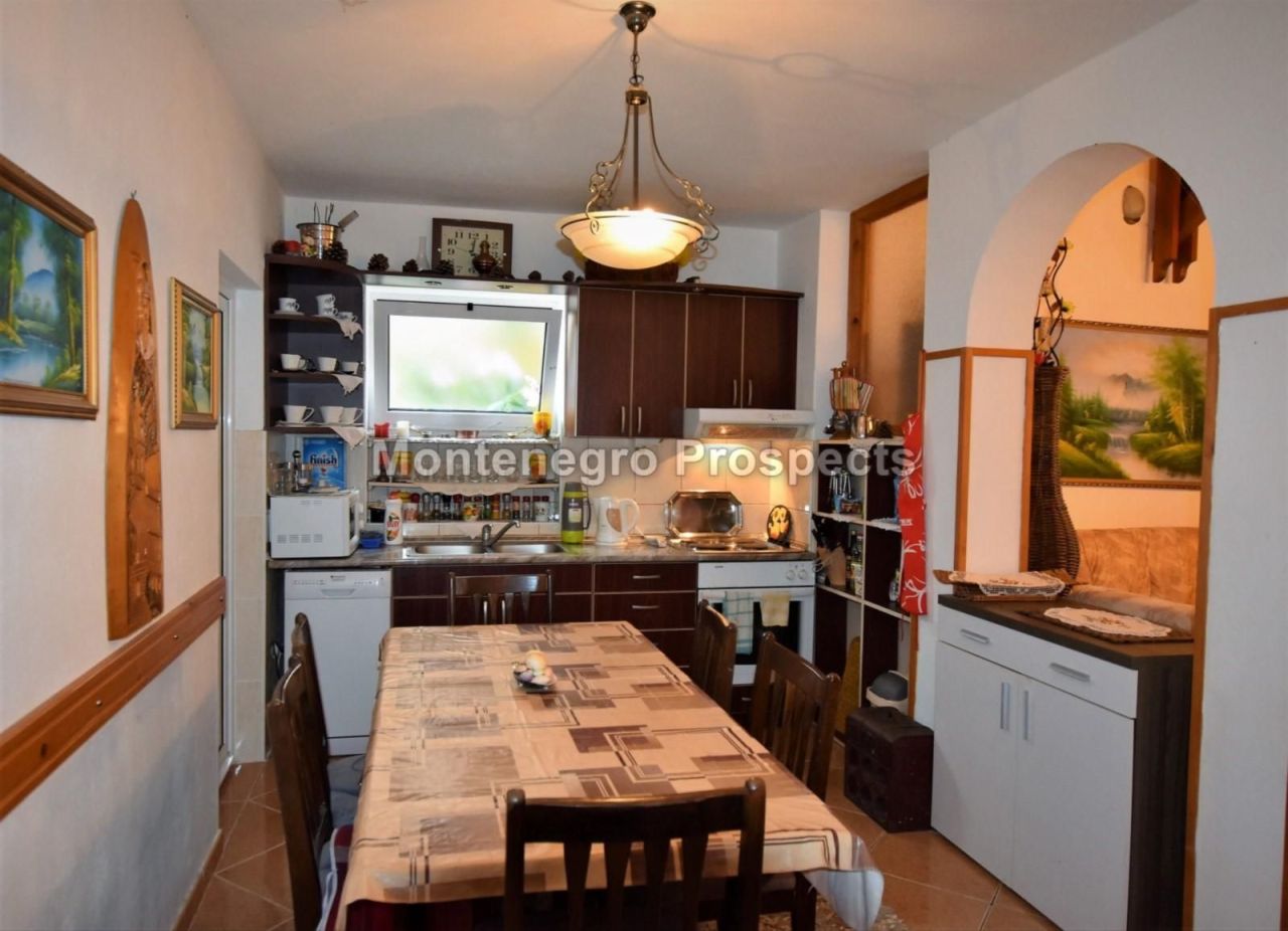 Casa di reddito sulla penisola di Luštica, Montenegro, 230 m² - foto 8