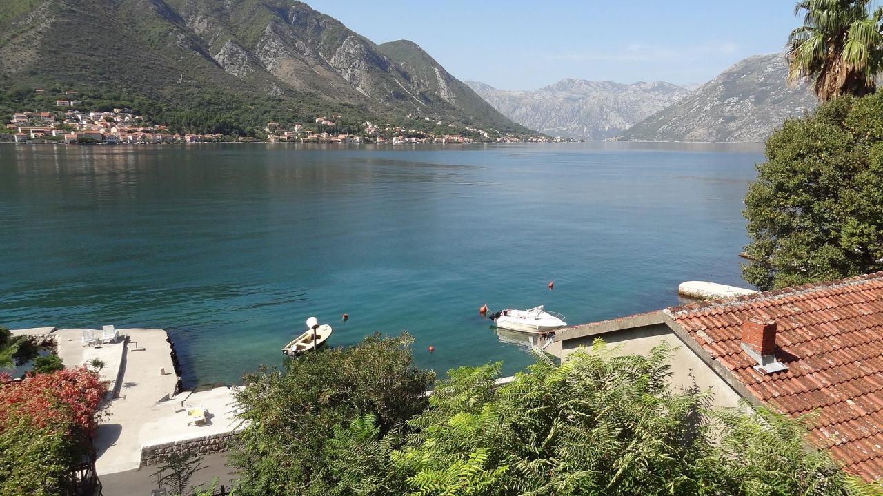 Casa en Dobrota, Montenegro, 400 m² - imagen 4