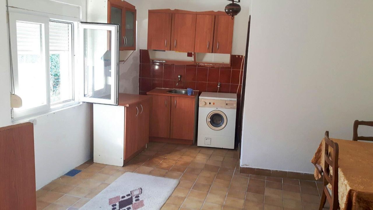 Casa en el Bar, Montenegro, 400 m² - imagen 9