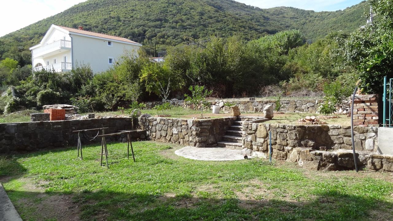 Haus in Herceg-Novi, Montenegro, 214 m² - Foto 6