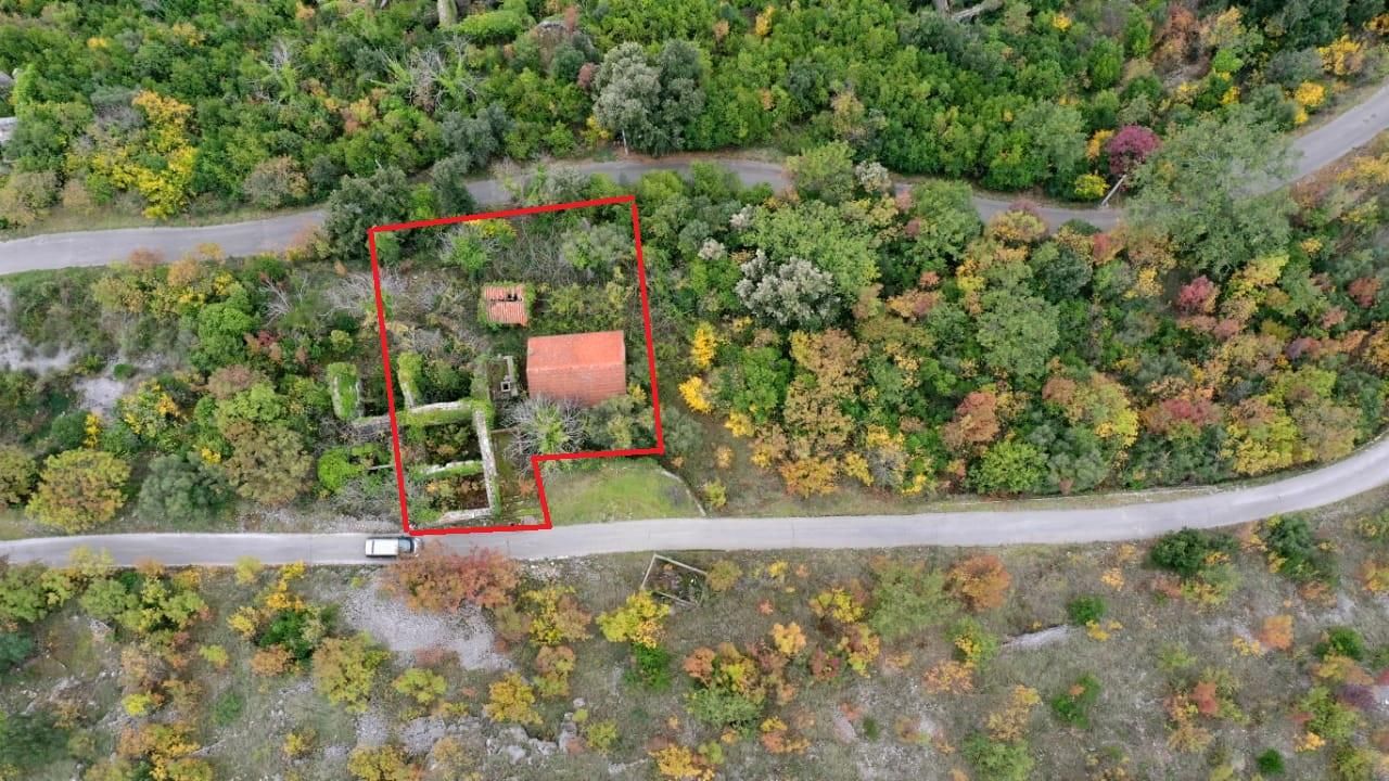 Terrain à Lastva, Monténégro, 670 m² - image 10