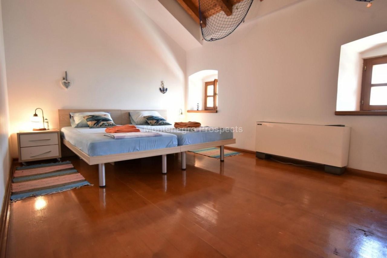 Maison à Stoliv, Monténégro, 327 m² - image 10