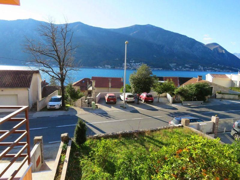 Haus in Dobrota, Montenegro, 242 m² - Foto 11