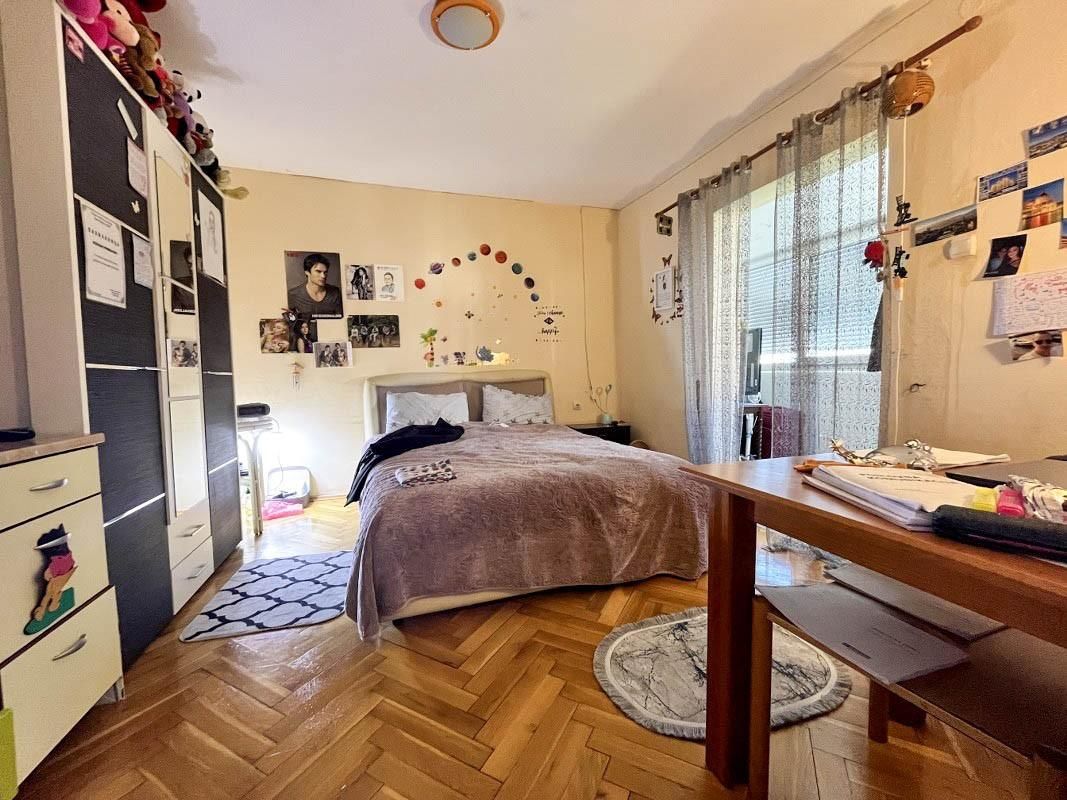 House in Dobrota, Montenegro, 210 m² - picture 11