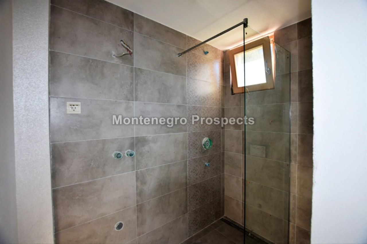 Appartamento a Pržno, Montenegro, 200 m² - foto 10
