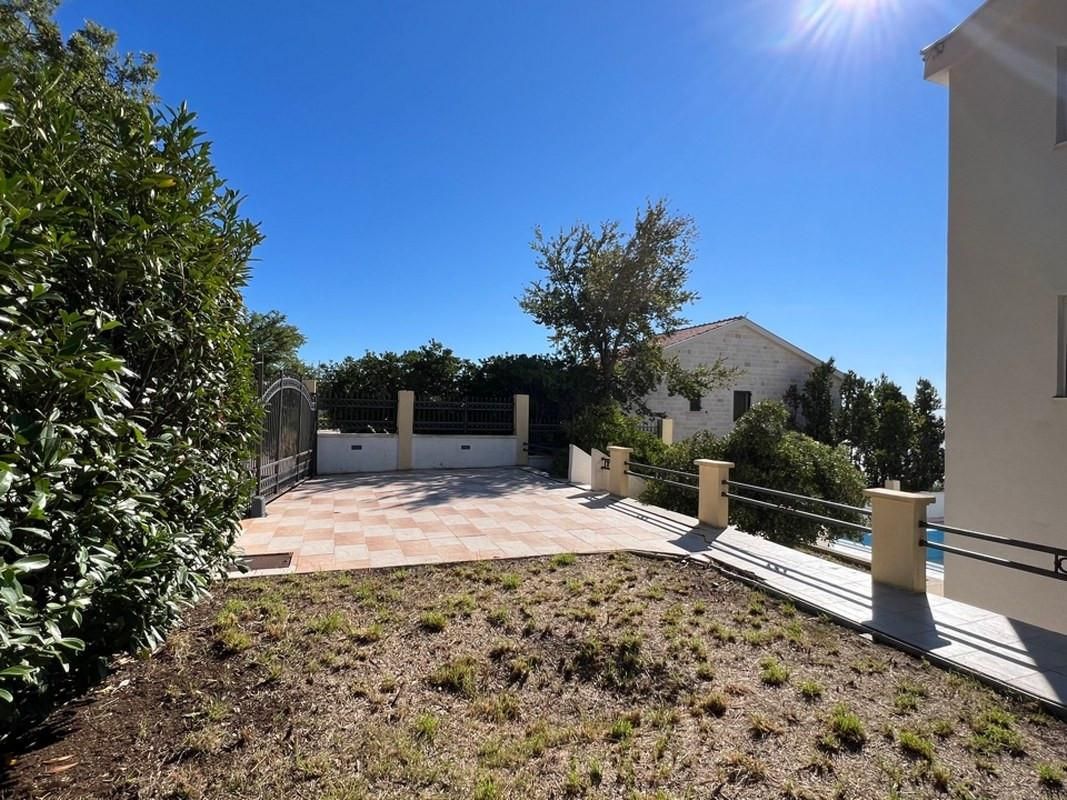 Haus in Blizikuce, Montenegro, 313 m² - Foto 11