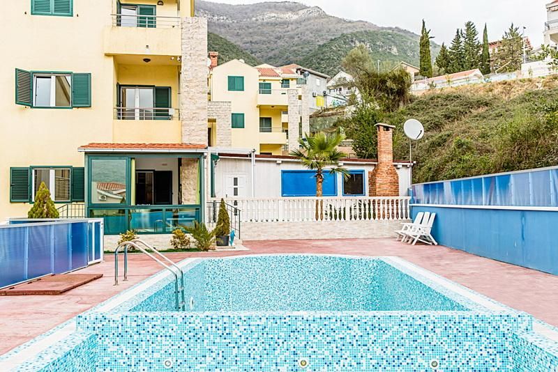 Appartamento a Đenovići, Montenegro, 99 m² - foto 11