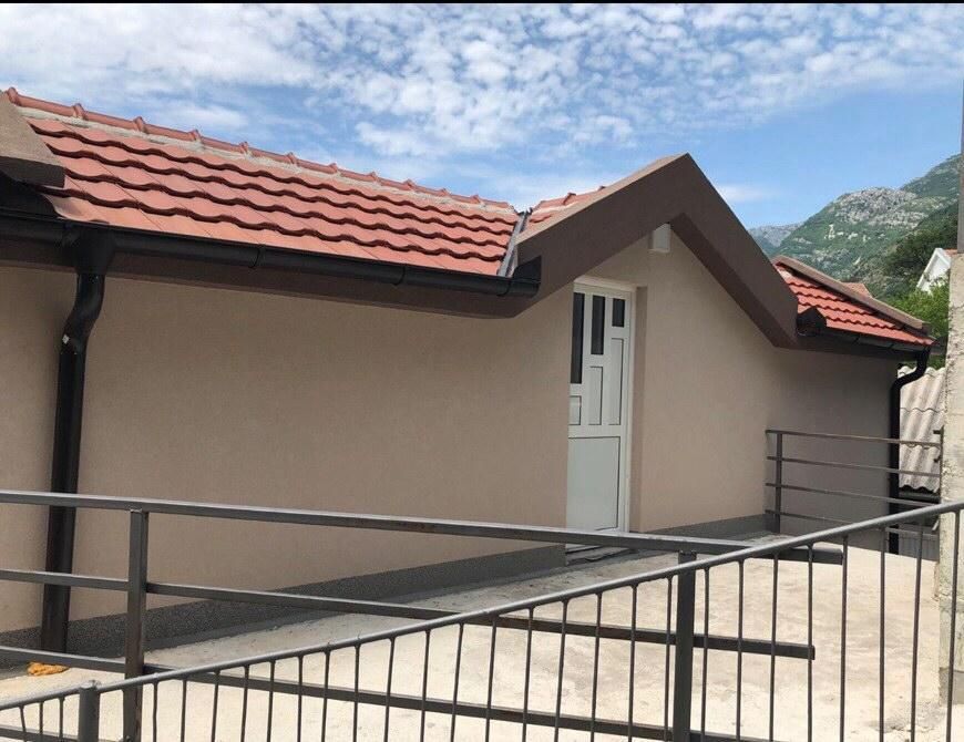 House in Sutomore, Montenegro, 200 m² - picture 12