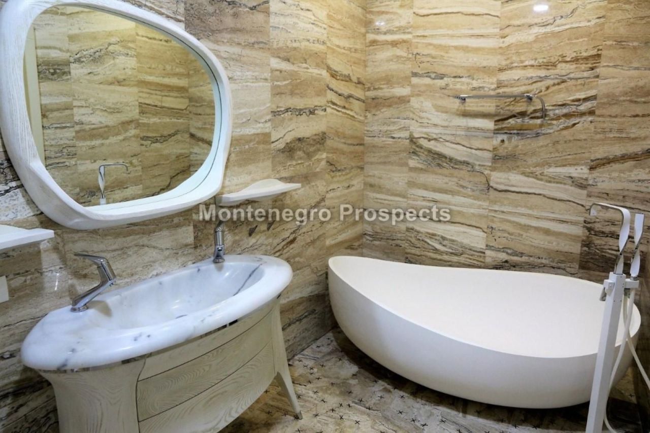 Maison à Becici, Monténégro, 680 m² - image 12