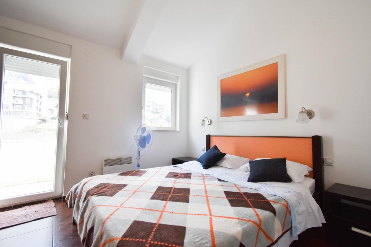 Piso en Dobrota, Montenegro, 102 m² - imagen 13