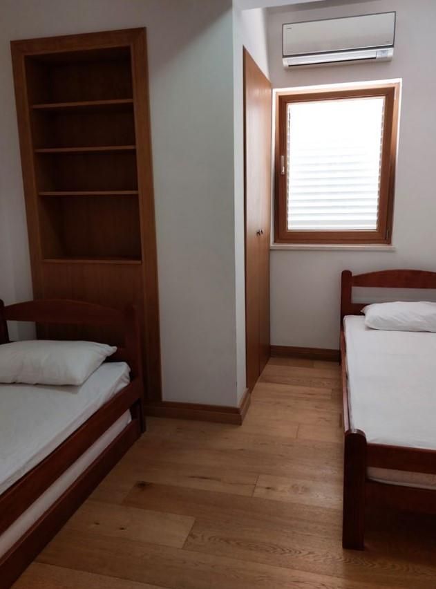 Haus in Becici, Montenegro, 452 m² - Foto 12