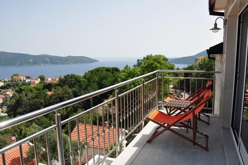House in Herceg-Novi, Montenegro, 206 m² - picture 12