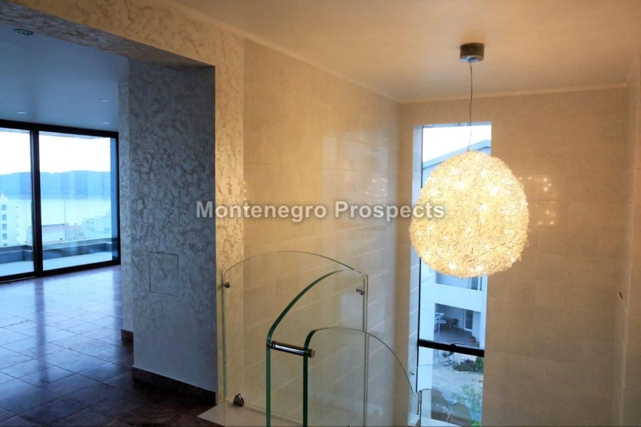 Maison à Becici, Monténégro, 680 m² - image 15