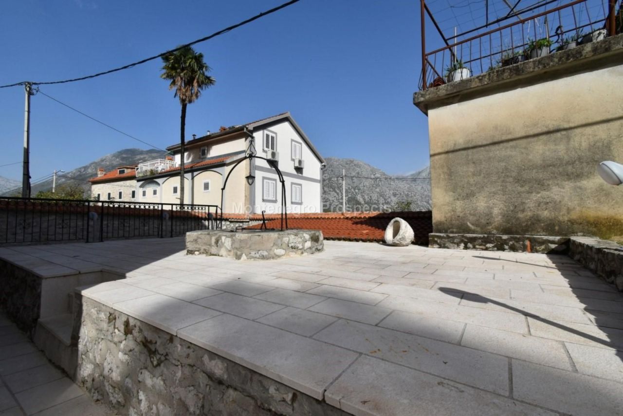 Maison à Stoliv, Monténégro, 327 m² - image 15