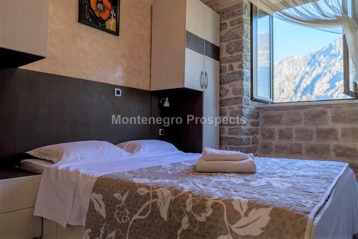 Bureau à Prcanj, Monténégro, 250 m² - image 15