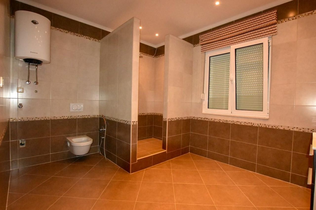 Casa a Risan, Montenegro, 250 m² - foto 16