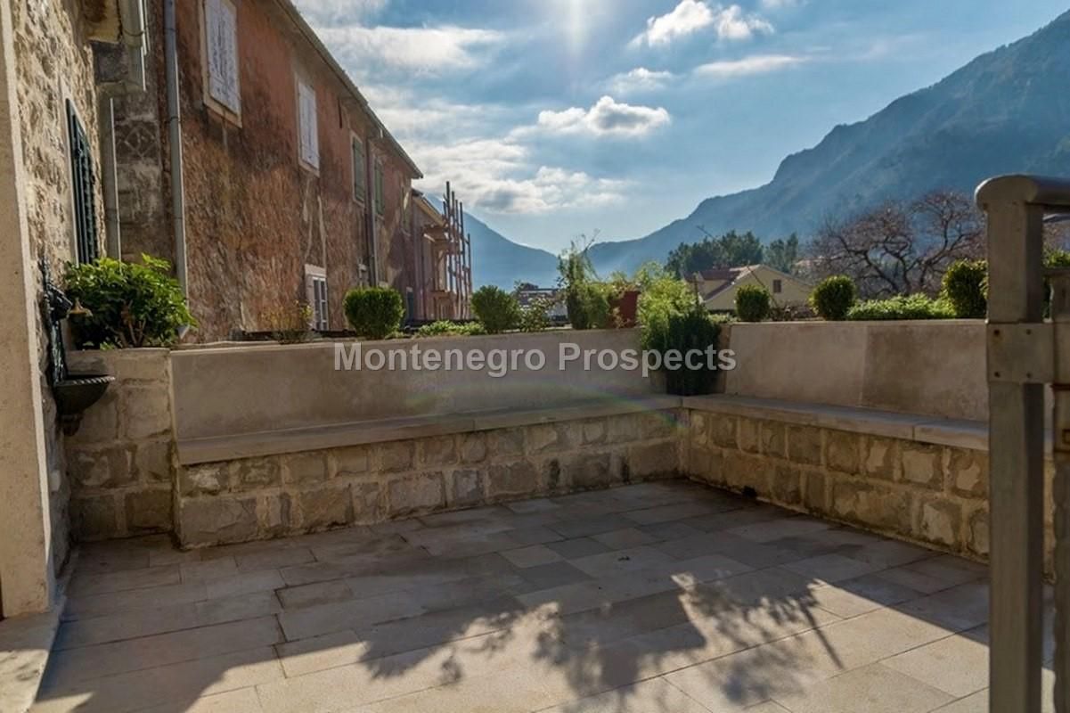 Bureau à Prcanj, Monténégro, 250 m² - image 16