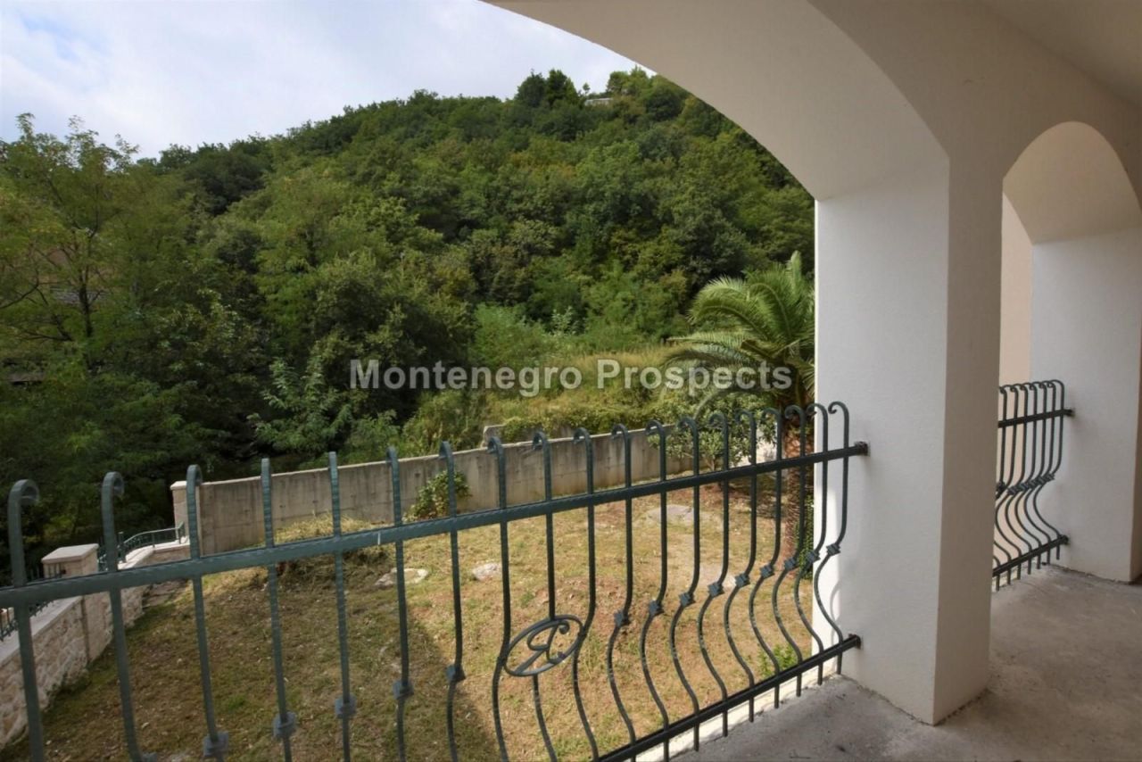 Casa a Becici, Montenegro, 470 m² - foto 17