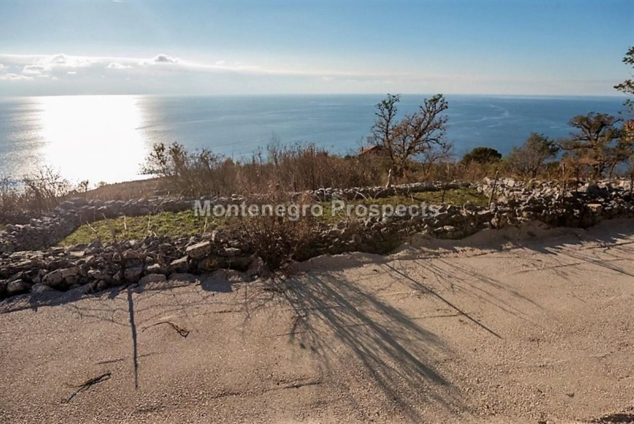 Terreno en Rezevici, Montenegro, 1 048 m² - imagen 18