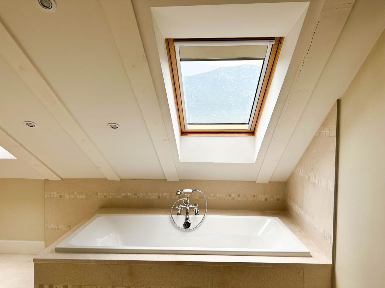 Casa en Dobrota, Montenegro, 247 m² - imagen 19