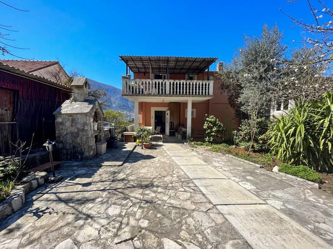 House in Dobrota, Montenegro, 210 m² - picture 19