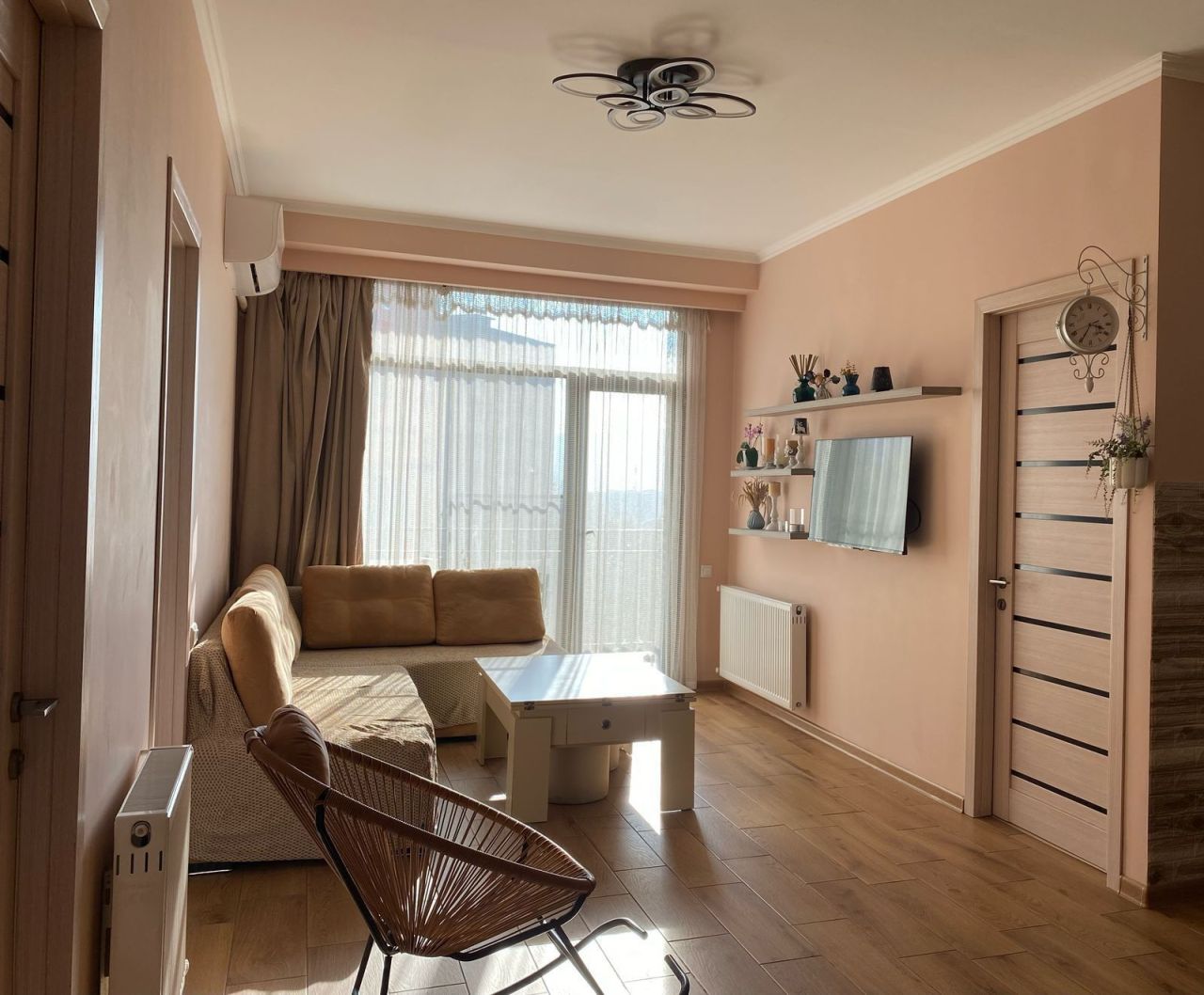 Piso en Tbilisi, Georgia, 75 m² - imagen 1