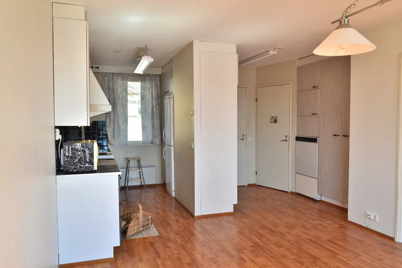 Casa adosada en Varkaus, Finlandia, 48 m² - imagen 3