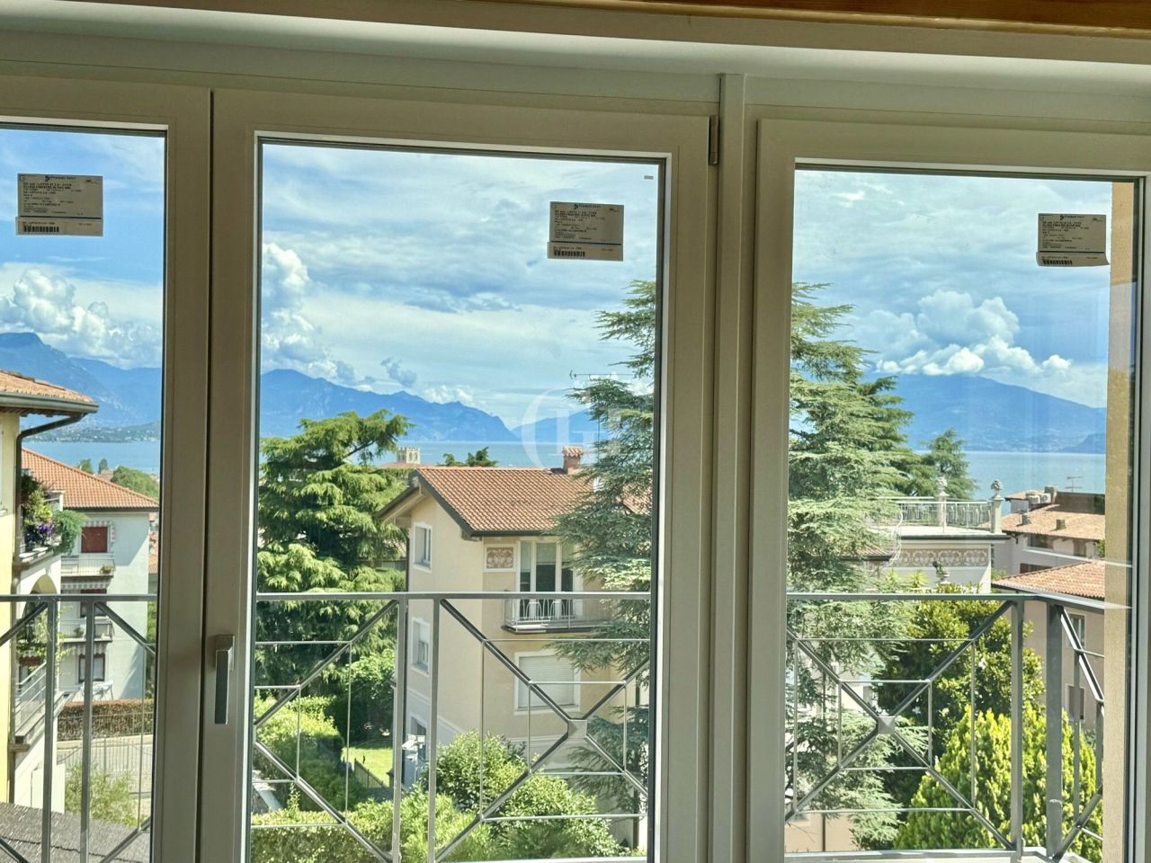 Penthouse on Lake Garda, Italy, 97 m² - picture 4