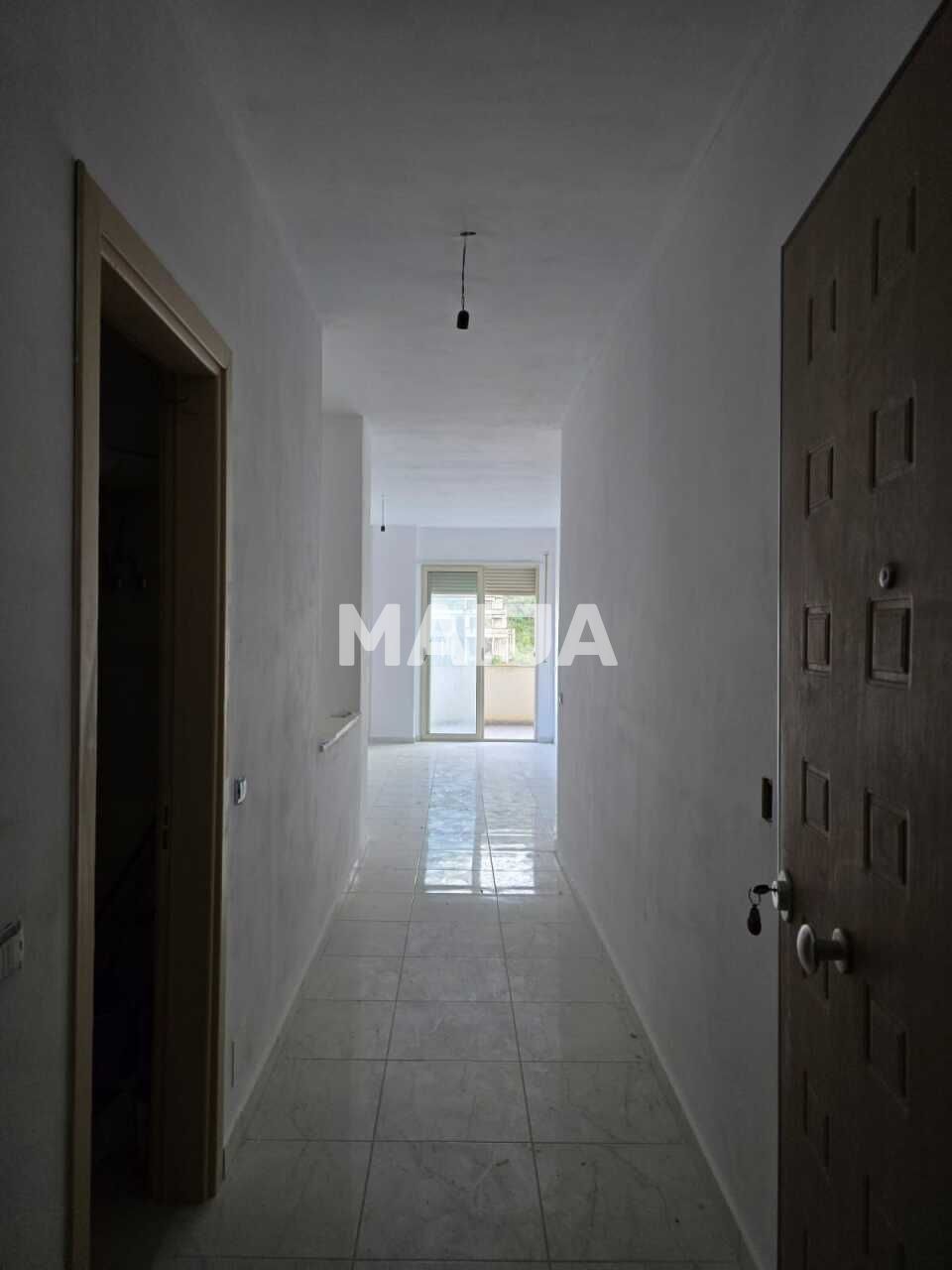 Piso en Vlorë, Albania, 112.5 m² - imagen 2