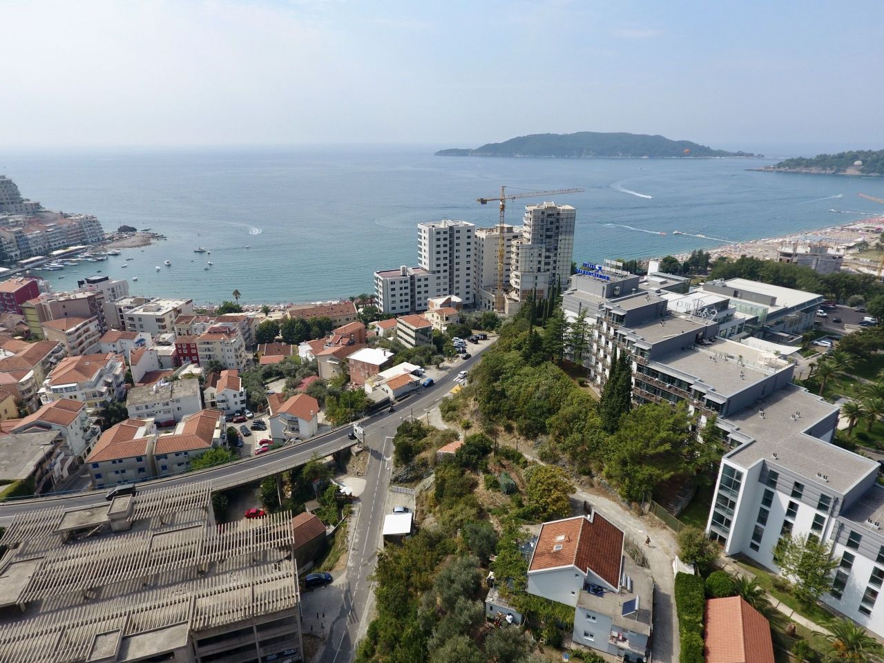 Grundstück in Budva, Montenegro, 765 m² - Foto 1