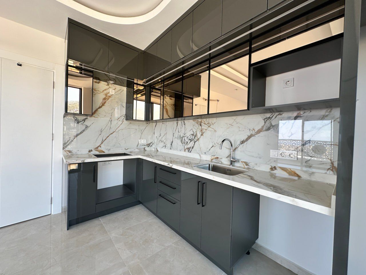 Apartamento en Alanya, Turquia, 94 m² - imagen 1