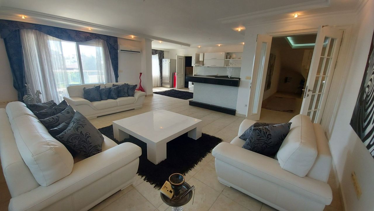 Appartement à Alanya, Turquie, 400 m² - image 1