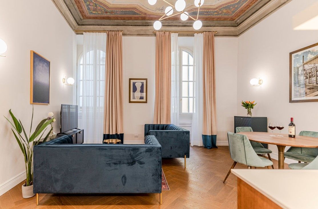 Flat in Florence, Italy, 92 m² - picture 1