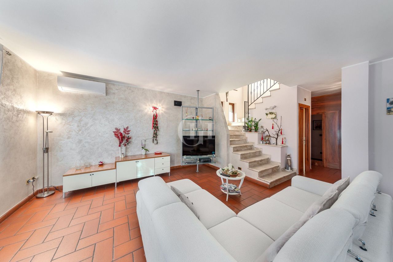 Villa par le Lac de Garde, Italie, 168 m² - image 7