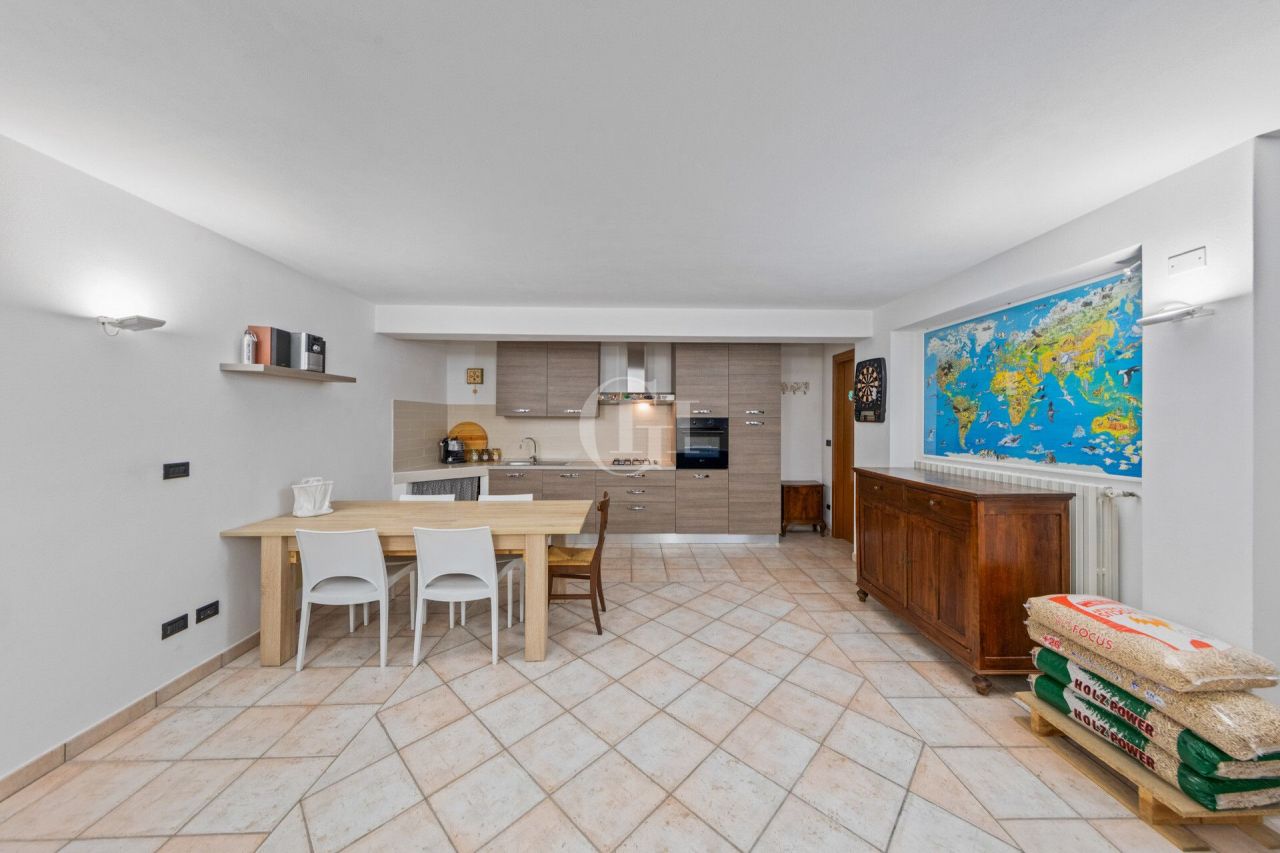 Villa par le Lac de Garde, Italie, 168 m² - image 15